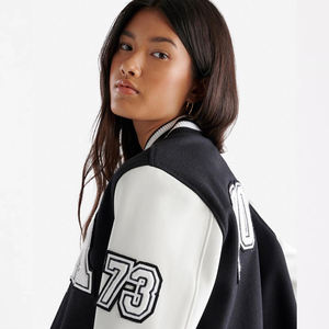 Vestes universitaires personnalisées brodées de haute qualité pour femmes, en laine et cuir de veau, vêtements d'hiver respirants à finition unie - Product Image 5