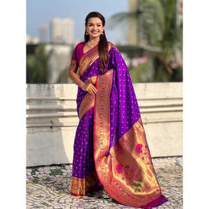 <b>Purple</b> Fusion Silk <b>Saree</b> with Zari Woven Bandhani Paithani Women's Set - Product Image 6
