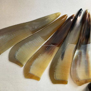 Peine de pelo de cuerno de búfalo natural, masaje de barba de Color aleatorio, peines multiusos, diferentes tamaños para salón de estilo de cabello de la India - Product Image 5