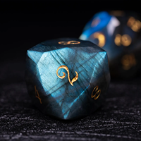 Ensemble de dés en labradorite naturelle, pierre précieuse enchanteuse, 7 pièces, dés polyédriques avec chiffres dorés pour les jeux de rôle sur table Dungeons and Dragons