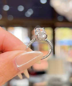 Anillo de Compromiso Clásico con Diamante Ovalado de 2.00CT Cultivado en Laboratorio, Oro Amarillo Sólido de 14K, Engaste de Garras, Joyería Fina para Mujer - Product Image 6