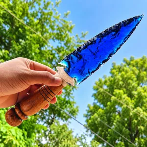 Dague en verre d'obsidienne bleue de 10 pouces, couteau taillé à la main avec manche en bois rainuré, athame cérémoniel, cadeau de décoration d'autel - Product Image 2
