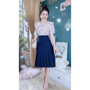 เสื้อเชิ้ตผู้หญิงลายดอกไม้เนื้อนุ่ม แขนพองสั้น คอระบายเป็นชั้นๆ ติดกระดุมด้านหน้า สำหรับใส่เที่ยวช่วงฤดูใบไม้ผลิและร้านค้าปลีก - Product Image 6