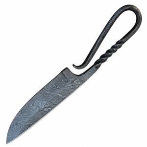 Cuchillo de Caza con Mango de Lazo Trenzado Negro y Patrón Damasco, Hoja Curva Gris Plateada, Estilo Forjado, Herramienta Utilitaria para Camping y Actividades al Aire Libre - Product Image 1