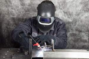 Gants de soudage TIG/MIG à design unique, tendance, avec paume et pouce renforcés, équipement de sécurité pour les mains, meilleurs gants de soudeur. - Product Image 6