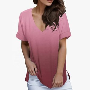 Camiseta informal con cuello en V para mujer, camiseta transpirable con estampado degradado, talla XL suelta, a la moda, para él - Product Image 4