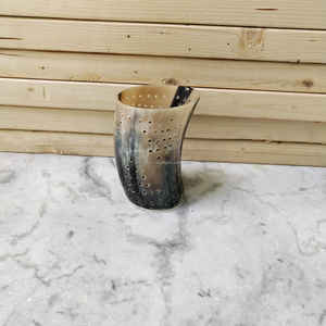 Portavelas de cuerno de buey natural hecho a mano con orificios decorativos, decoración rústica para el hogar a precio económico. - Product Image 6