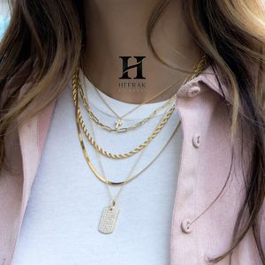 Fabricant de bijoux fins sur mesure - Pendentif en or 14 carats et diamant pour chien, vente en gros - Product Image 4
