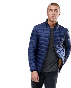 Chaquetas acolchadas de invierno con capucha negras de nailon con logotipo personalizado al por mayor para niños, chaquetas acolchadas ligeras con bordado de pato, tela ODM cálida para primavera - Product Image 4