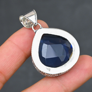 Magnifique pendentif en topaze bleue de Londres, pierre précieuse créée en laboratoire, en forme de cœur, 20x30mm, en argent sterling 925, fait main, style bohème, très demandé - Product Image 1