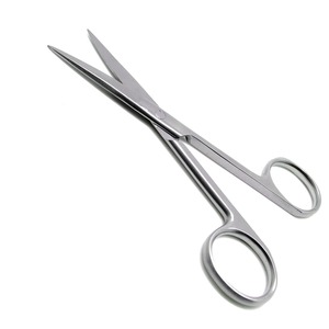 Ciseaux chirurgicaux droits et courbés de qualité supérieure en gros, en acier inoxydable, toutes tailles disponibles, fabricant pakistanais - Product Image 3