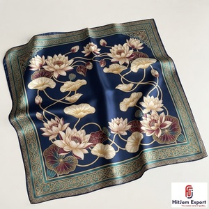 Écharpes carrées pour femmes de haute qualité, douces et légères, fabricant OEM, produits en tissu personnalisés du Groenland, élégance et mode - Product Image 3