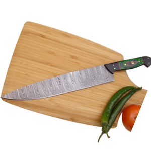 Cuchillos de Chef Forjados a Medida con Hoja Ancha de Acero, Acabado Decorativo Martillado y Cómodo Agarre de Madera para Cortar Carne - Product Image 1