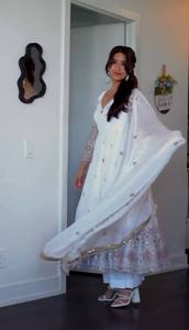 Salwar Kameez Blanco Bordado con Lentejuelas y Dupatta, Traje Tradicional Indio para Boda, Vestido de Algodón Cosido para Mujer - Product Image 2