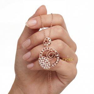 Pendentif triple cercle en diamant en argent sterling or rose, chaîne de luxe moderne, cadeau pour femme pour anniversaire de mariage ou fête - Product Image 4