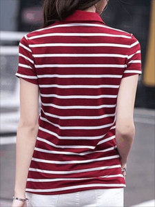 เสื้อยืดพิมพ์ลายทาง ปกพับได้ ทรงปกติ แขนสั้น สวมใส่สบาย สำหรับฤดูใบไม้ผลิและฤดูใบไม้ร่วง เสื้อผ้าผู้หญิง - Product Image 6