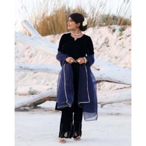 Ensemble de costume en velours bleu Ilana XS - Product Image 1