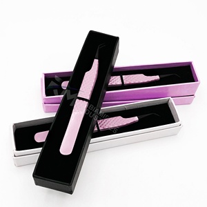 แหนบติดขนตา RMI Rose Pink Diamond Grip กล่องสีชมพู บรรจุภัณฑ์แบบแยกส่วน แบรนด์ส่วนตัว ปลายไฟเบอร์ สำหรับต่อขนตาแบบวอลลุ่ม - Product Image 4