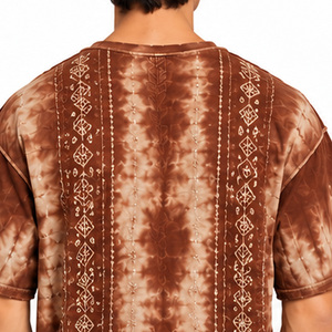 T-shirt tie-dye pour homme, 100% coton, col rond, manches courtes, détails de couture décoratifs, streetwear décontracté, vêtements en gros personnalisés - Product Image 5