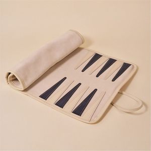Juego de backgammon enrollable de cuero PU genuino personalizado, juego de backgammon portátil enrollable para viaje, juego de backgammon plegable moderno. - Product Image 1