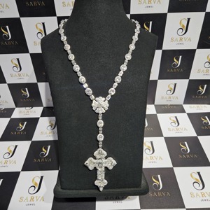 Collier pendentif croix SARVA en argent sterling 925 avec moissanite, chaîne de luxe en forme de croix chrétienne, émeraude ovale, poire, taille ronde VVS1, unisexe - Product Image 1