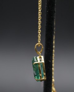 <b>Emerald</b> Teardrop <b>Pendant</b> Natural Green Gemstone Necklace Luxury Jewelry Healing Crystal Gift Wholesale Supplier - Product Image 3