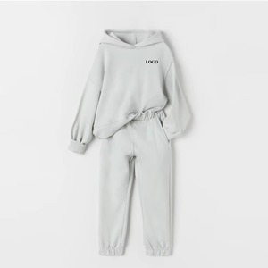 Conjunto Deportivo Premium para Niños, 100% Algodón, Cómodo, para Uso Diario Activo, Producción en Masa - Product Image 4
