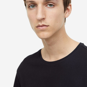 Pull tricoté personnalisé pour homme, col montant uni, coupe oversize, devant long, imprimé numérique, coupe-vent, 320g, en polyester/coton peigné - Product Image 6