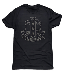   T-shirt Blackout Shield noir pour femme, à manches courtes, avec imprimé graphique bouclier, en coton décontracté, coupe ample, pour le quotidien et le style urbain - Product Image 1