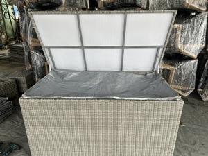 Caja de Almacenamiento Exterior de Aluminio de 260 Galones, Organizador para Terraza, con Tapa Impermeable, Ruedas y Cerradura, para Patio y Muebles de Jardín - Product Image 3