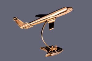 Fantastique sculpture d'avion en laiton faite à la main, décoration de table moderne, pièce d'art pour le salon - Product Image 6