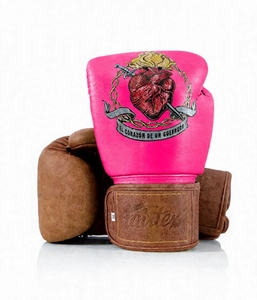 New Arrivals Customized White Color Fairtex Leather <b>Boxing</b> <b>Gloves</b> Hook & Loop Adjustable Straps For <b>Kick</b> <b>Boxing</b> Martial Arts - Product Image 5