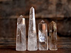 Torre de Cristal Pulido Natural, Varita de Piedras Preciosas Curativas para Decoración del Hogar y Meditación Relajante, en Tamaño y Color Personalizados - Product Image 3