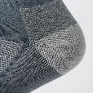 Crew <b>Socks</b> Geometric Pattern Breathable Running <b>Socks</b> for Adults Spring Season Standard Thickness Knitted Cotton <b>Polyester</b> - Product Image 6