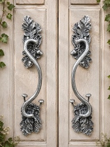 Manija de hierro forjado galvanizado tradicional resistente al óxido con motivo de hoja de roble para puerta/puerta rectangular clásica de 10 pies - Product Image 6