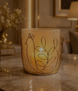 Support de bougie décoratif en métal avec motif oiseau et feuille, résistant à la chaleur, pour décoration intérieure - Product Image 1