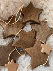 Indian Manufactured Reusable Wooden Star <b>Christmas</b> Garland for Holiday Party Home Decor and Festive Celebrations For Sale - Product Image 3