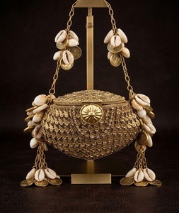 Sac à main de soirée pour femme, style indien, en métal plaqué or, mosaïque Kundan faite à la main, forme personnalisée F S - Product Image 2