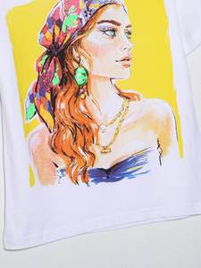 Camiseta Estampada para Mujer, Manga Corta, Cuello Redondo, 100% Algodón, Estampado Digital, Corte Regular, Estilo Primavera-Verano - Product Image 6