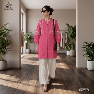 Kurti en coton rose brodé avec pantalon ample pour femmes, style indien, de Samp Corporation - Product Image 1