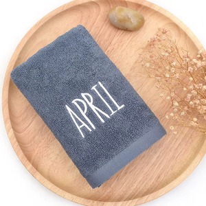 Serviette de Visage Premium Ultra-Absorbante en Coton de Luxe, Grammage Élevé, Séchage Rapide, Toucher Doux, Vente en Gros, Fabrication OEM en Vrac - Product Image 3