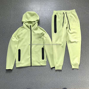 Ensemble survêtement homme 2 pièces en molleton technique 100% coton, avec logo personnalisé, style luxe, fermeture éclair, finition unie, pour l'hiver - Product Image 4