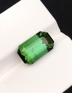 Turmalina Natural Corte Esmeralda, Gema Verde Suelta y Limpia para Joyería, Piedra de Nacimiento de Febrero - Product Image 2