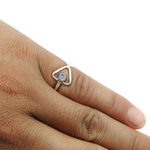 Bague en labradorite au design unique, argent sterling 925, bijoux bohèmes en argent fin sur mesure pour femmes, prix de gros - Product Image 5