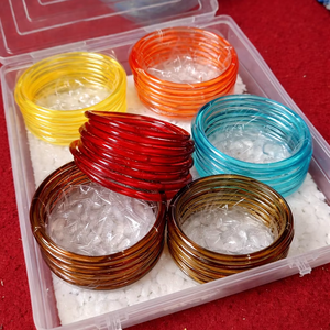 ชุดกำไลแฟชั่นทันสมัยและมีสไตล์สำหรับผู้หญิง เหมาะสำหรับเพิ่มความสวยงามให้กับทุกข้อมือ งานฝีมือเรซิ่น - Product Image 5