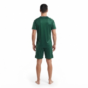 Ensemble de maillots et pantalons de football personnalisés sublimés, uniforme sportif pour l'entraînement et les matchs des clubs - Product Image 3