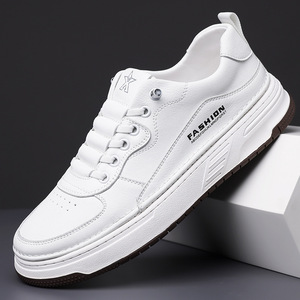 Nouveauté, chaussures de skate décontractées en cuir véritable à semelle épaisse, respirantes, antidérapantes, baskets tendance pour hommes - Product Image 1