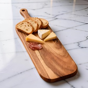 เขียงไม้ทำมือพร้อมการตกแต่งอย่างหรูหรา เหมาะสำหรับการหั่น ตัด และเตรียมอาหาร - Product Image 4