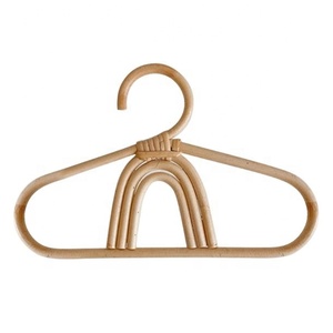 Percha de Ratán para Ropa de Bebé, Gancho Tejido para Prendas Infantiles, Color Natural, Organizador de Armario - Product Image 3