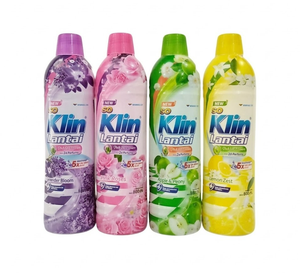 Limpiador de Pisos Líquido Soklin Lantai 800ml Antimicrobiano con Aroma a Lavanda, Rosas Rosadas, Manzana, Peonía y Limón - Product Image 1